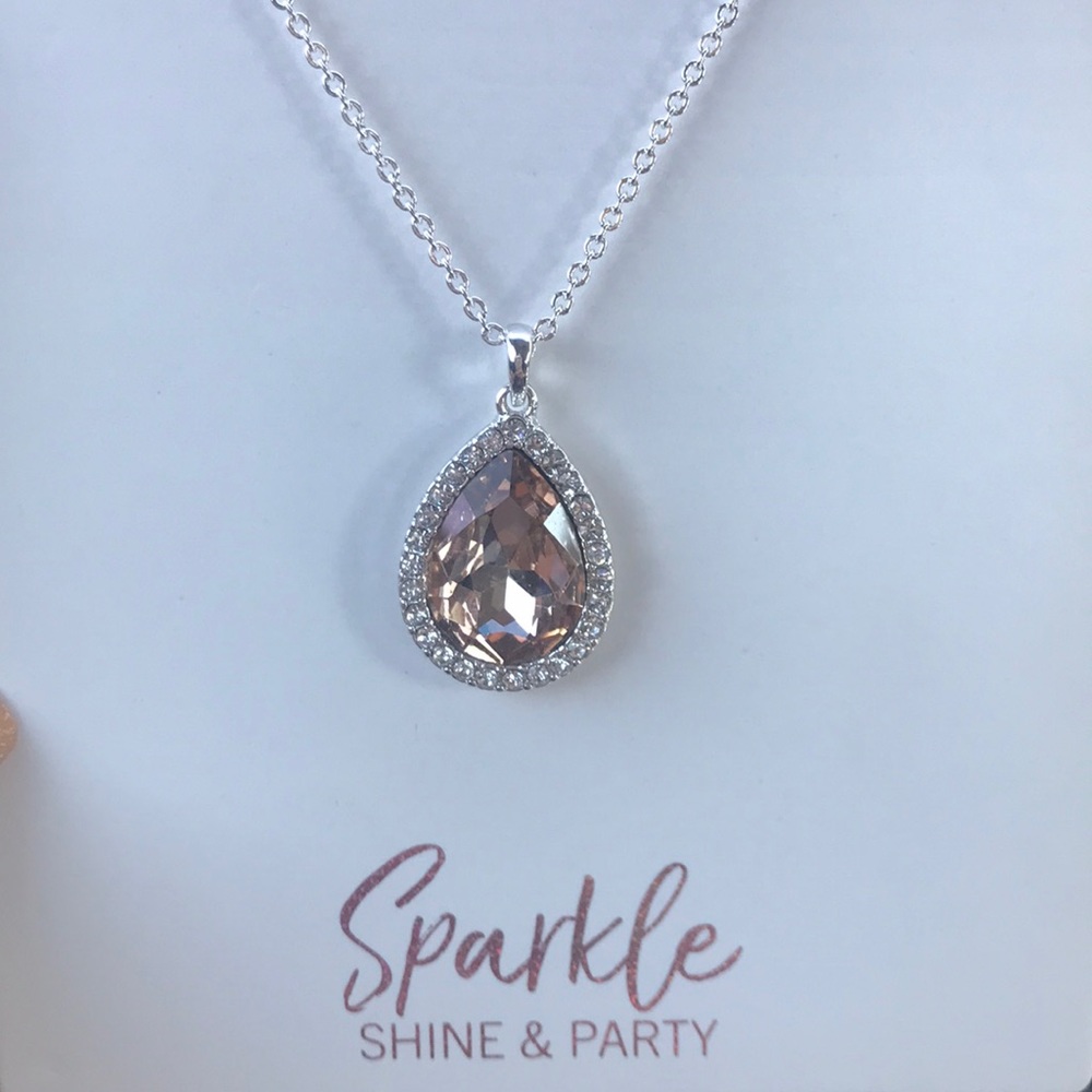 I Am BROWN STONE beautiful necklace